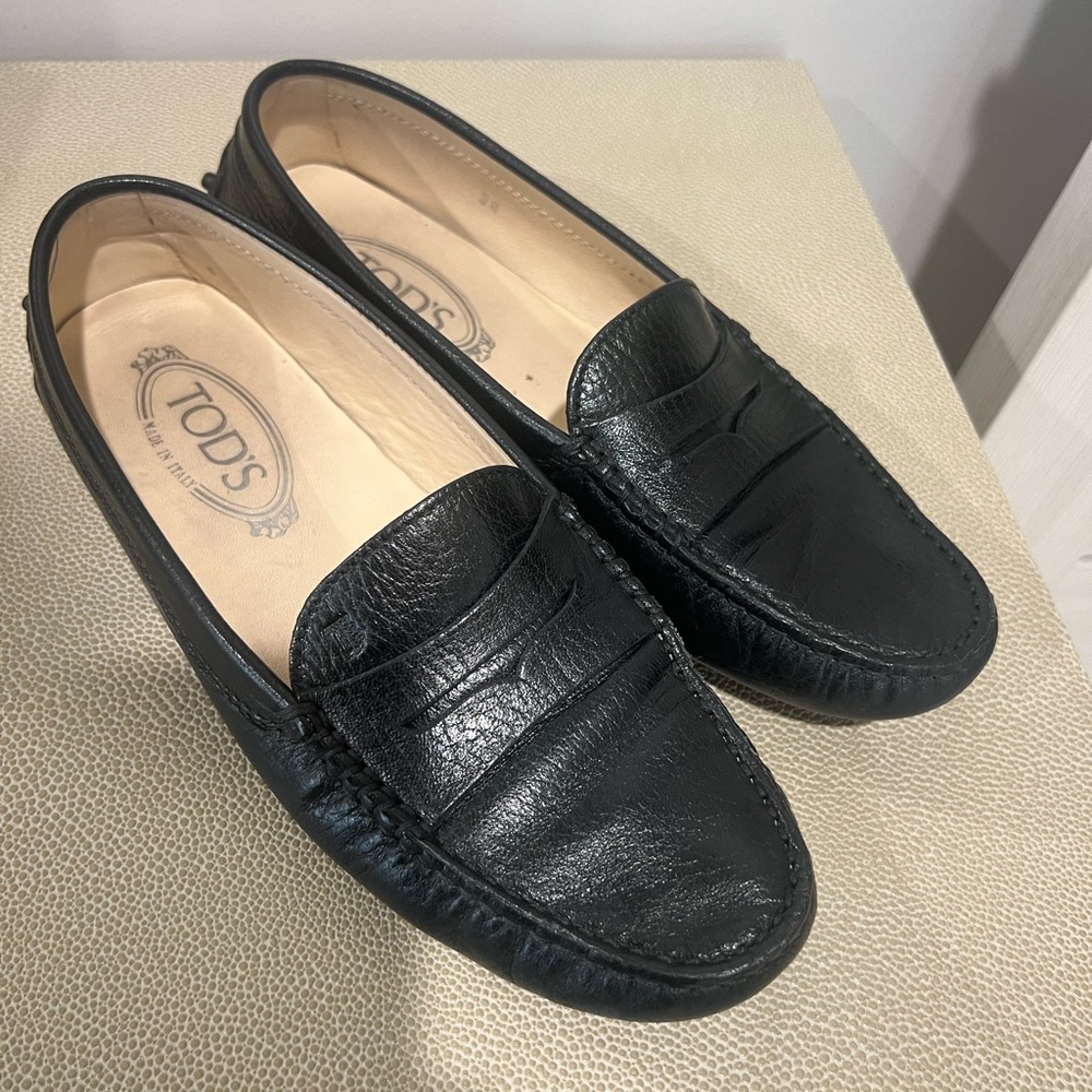 Tod's Classic Black Leather Loafers